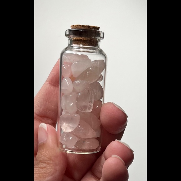 ✨ 2x HP ✨ 🌹 Quartz Jar ✨ Intuitively Selected ✨ - Picture 4 of 6